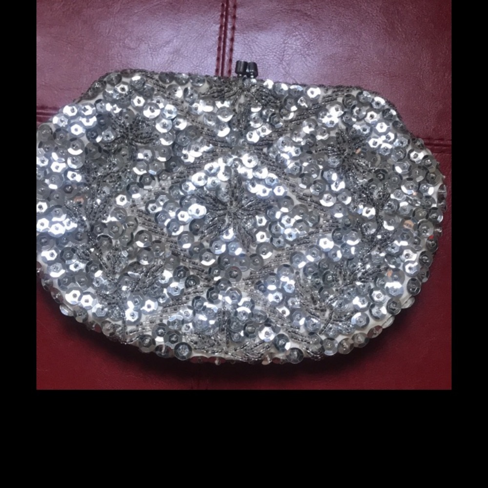 Clutch purse